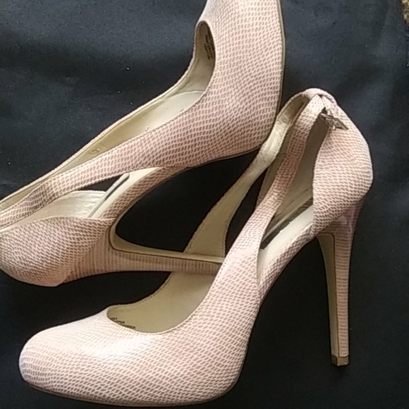 🚨Recent Price Drop🚨INC International Concepts Lucey Women’s Heels - Picture 6 of 8